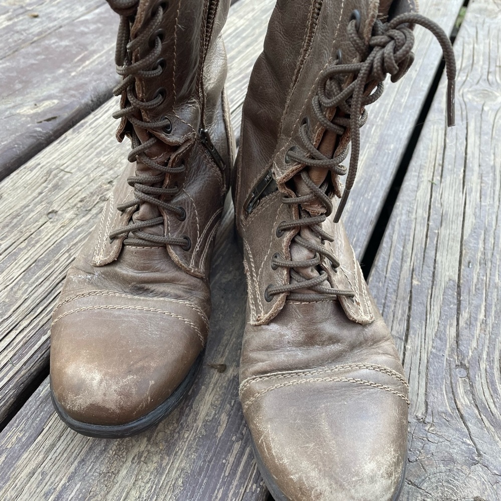 Steve Madden Women’s 7.5 Combat Boots Troopa Brown Lace Up Zip Up Boots